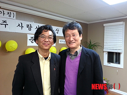 1-1moonsungkeun05312013-04.jpg