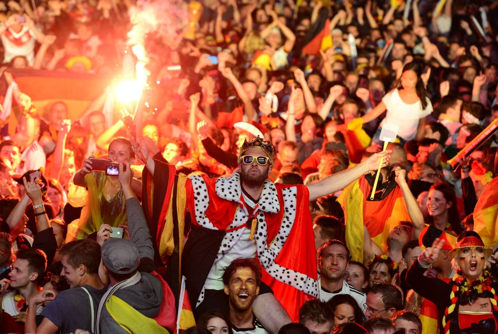 worldcup2014-berlinfansfiring.jpg