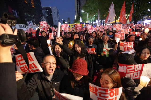 박근혜사퇴촉구시위03.jpg